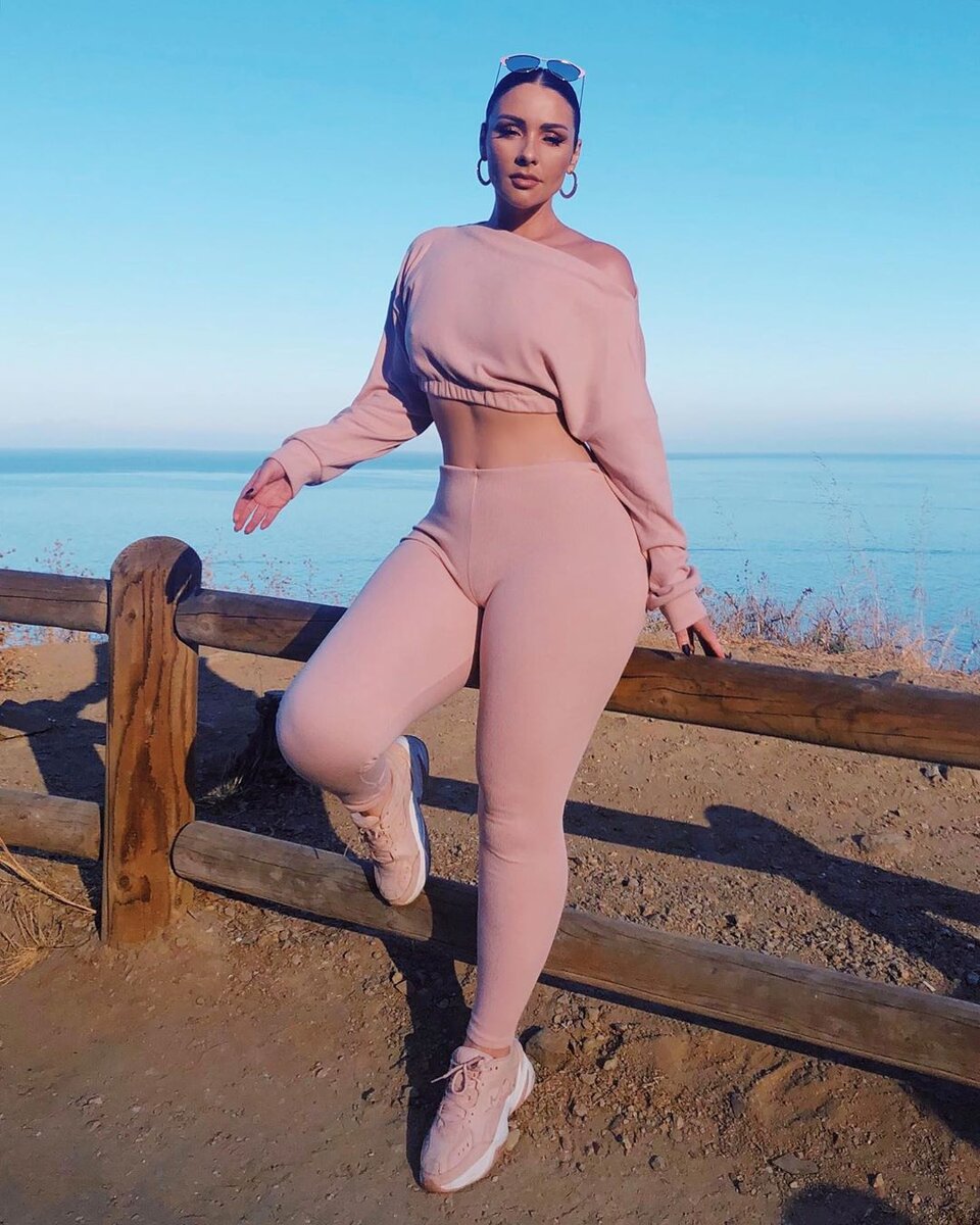 @viktoria_kay