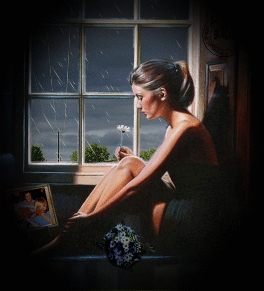 Одинокая женщина у окна