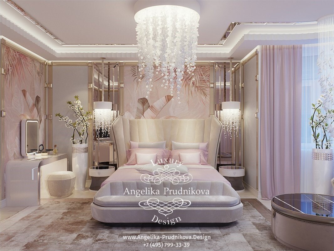 На фото: Спальня арт-деко в розовой гамме с росписью на стенах