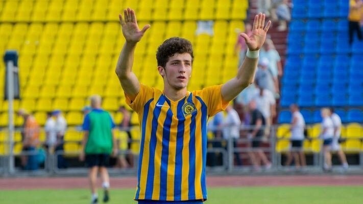 Саид Алиев в составе ФК Луч, фото с сайта fc-luch.com