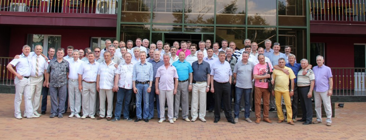 30 лет выпуска. Наш курс (те, кто смог приехать). Фото автора.  