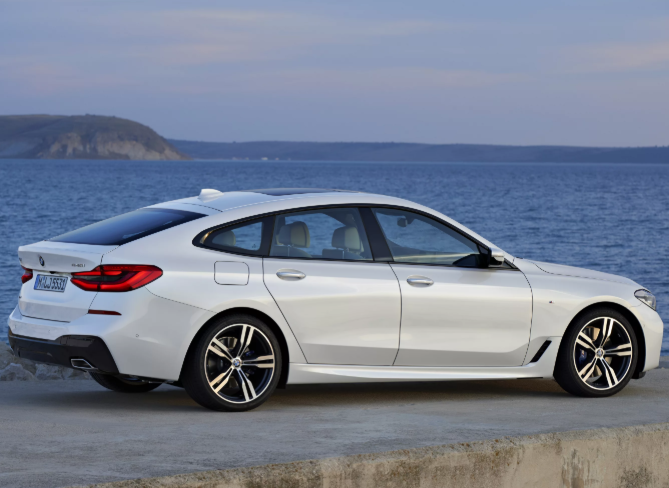 BMW 6 серии Gran Turismo (листайте)
