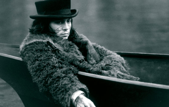 кадр из фильма "Мертвец"