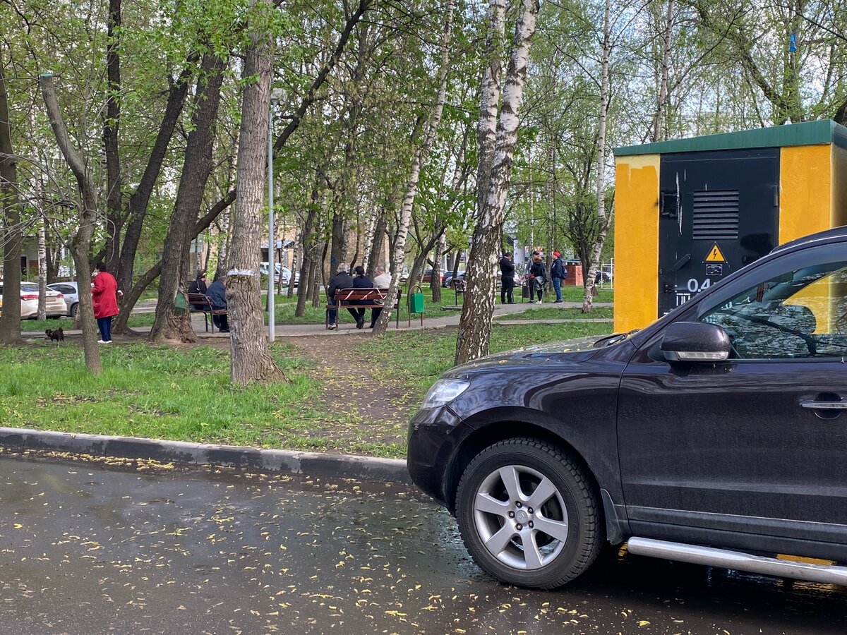 На фото мой двор