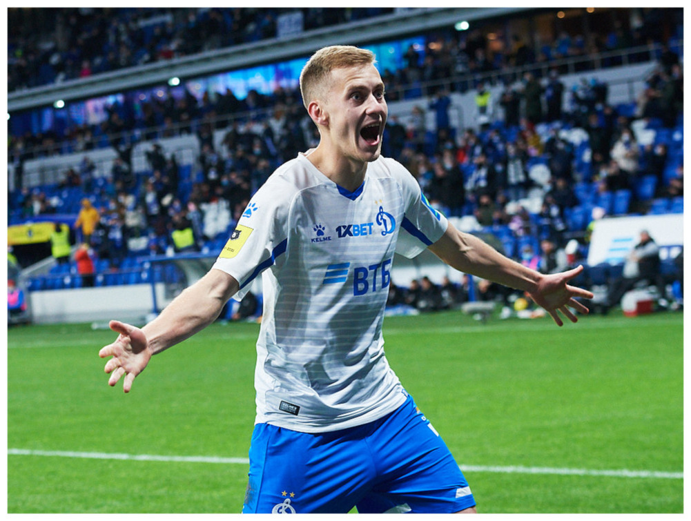 Футболист «Динамо» Даниил Фомин  (fcdynamo.ru)