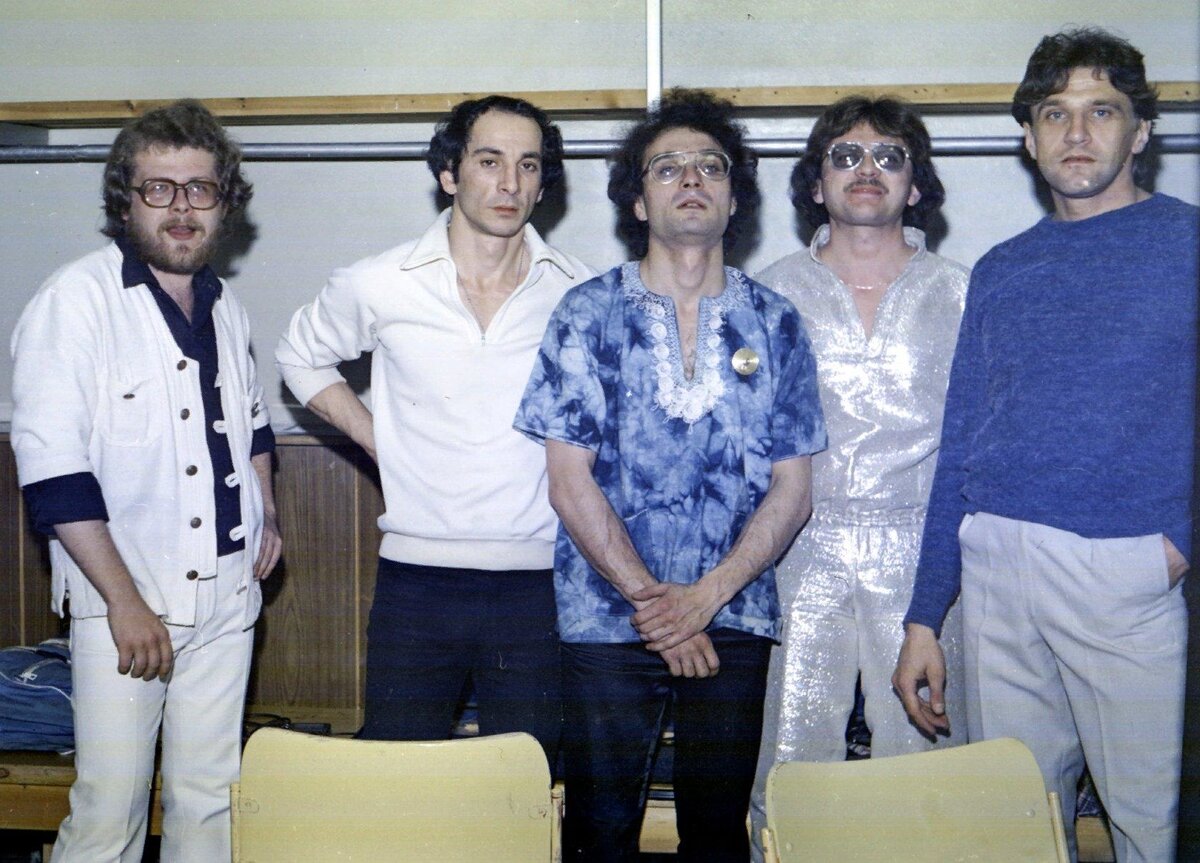 Группа "Глобус". Октябрь 1984 год. Сергей Миклашевский, Тимур Мардалейшвили, Сергей Григорян, Сергей Шмелёв, Анатолий Алешин. 