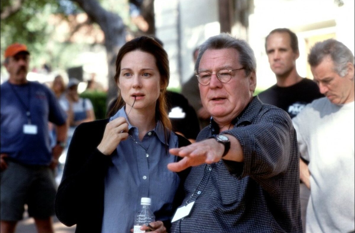 Лора Лини и Алан Паркер на съемках фильма "Жизнь Дэвида Гейла", 2003 г. @ Universal Pictures