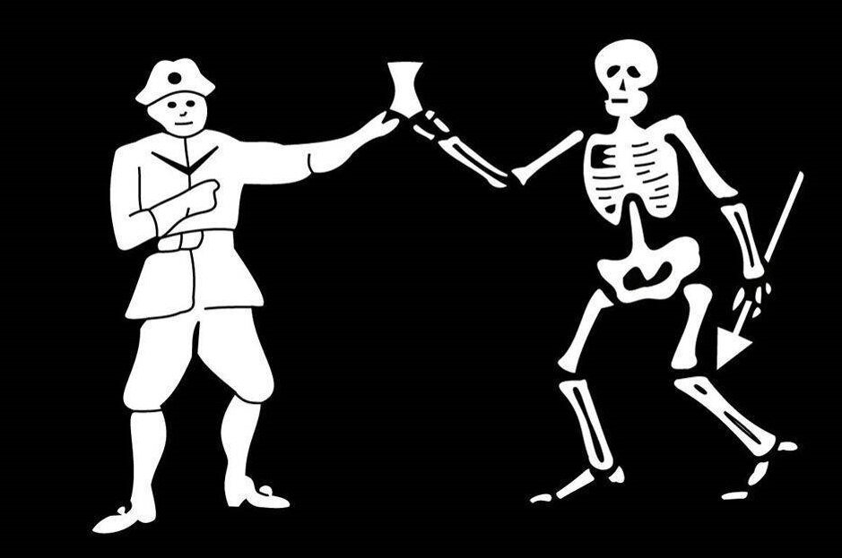 Первый флаг капитана Робертса. Да, есть ещё один - но о нём чуть позже