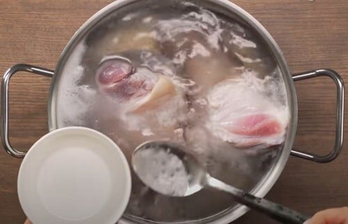 Рулька свиная, запеченная в духовке в рукаве, фольге — пошаговые рецепты с фото, видео