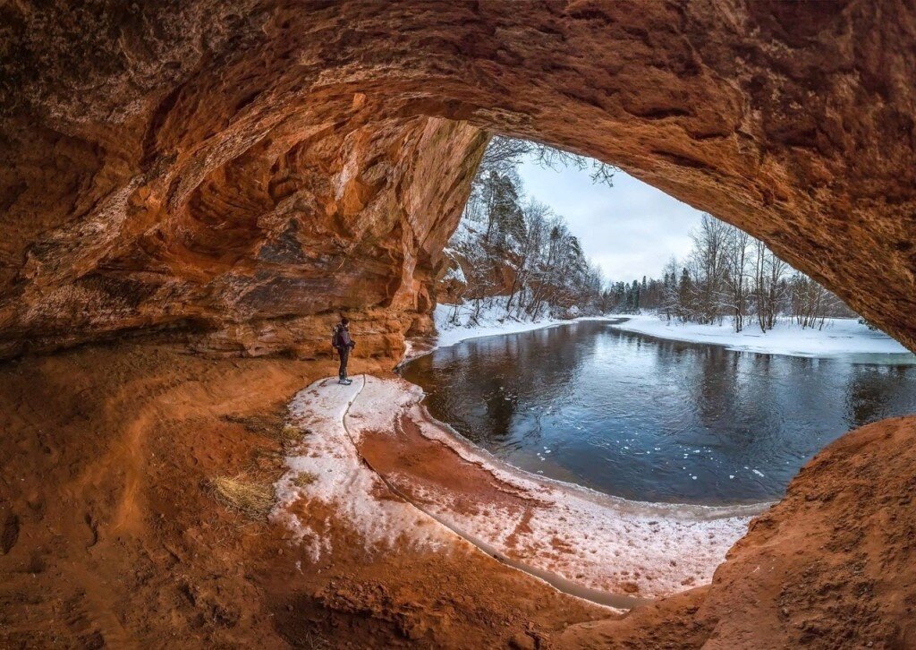 Знаменитый красный песчаник девонского периода