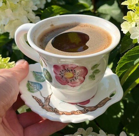 Окошко в летнее утро от Даши Третьяковой https://t.me/wellness_hedonism