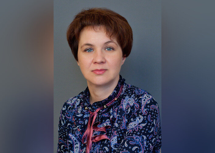   Ольга Николаевна с 1996 года работала в школе учителем географии, а с 2009 года - заместителем директора Мария Материкова