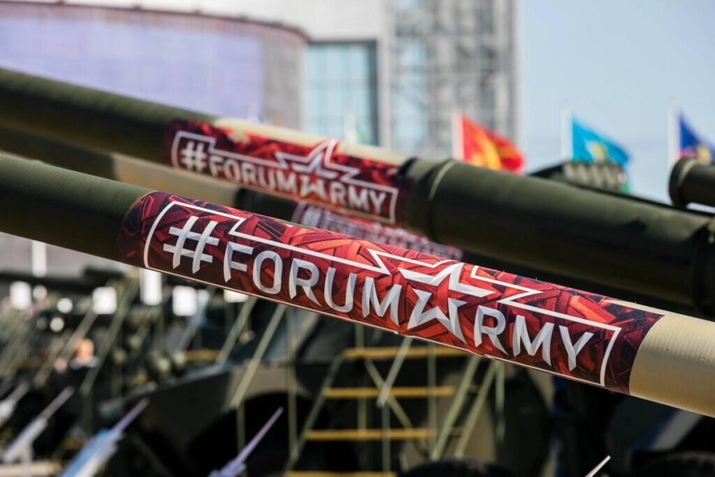 В «Патриоте» продемонстрировали 351 единицу серийных образцов вооружения, военной и специальной техники  – и это только российского производства. Фото: mtdata.ru