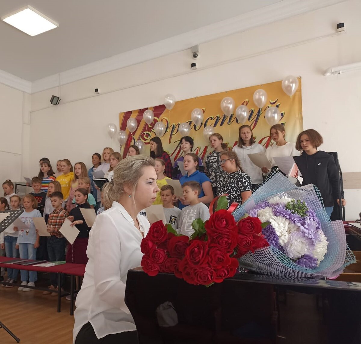 Хор "Капель" (концертмейстер хора Анастасия Валерьевна Давыдова)