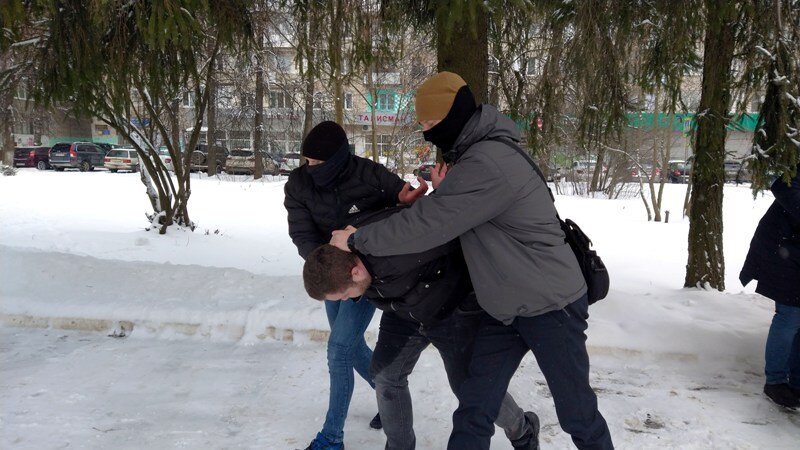    В Брянске прошел первый суд над сыном судьи Андреем Либером avchernov