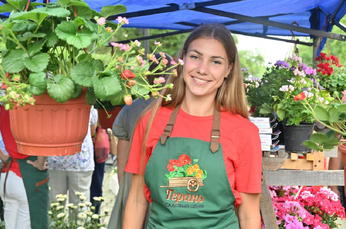    В Хабаровске прошёл первый за три года фестиваль цветов