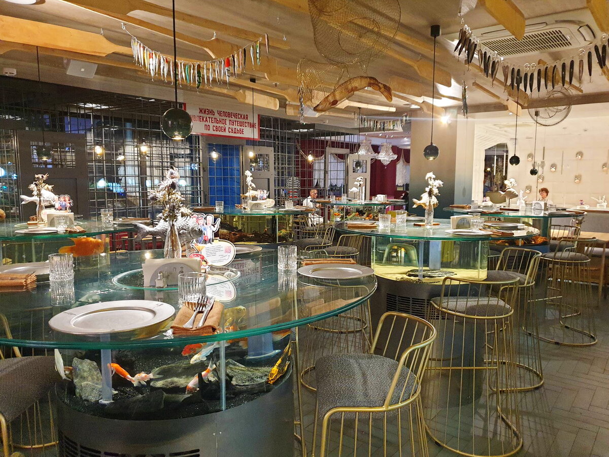 Общий вид зала ресторана "Кусочки Экстра"