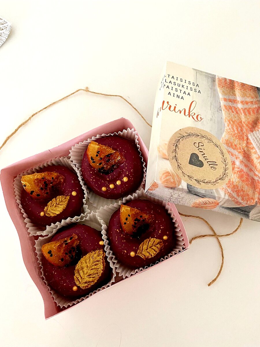 Пончики из теста Брауни, сделанные мной.