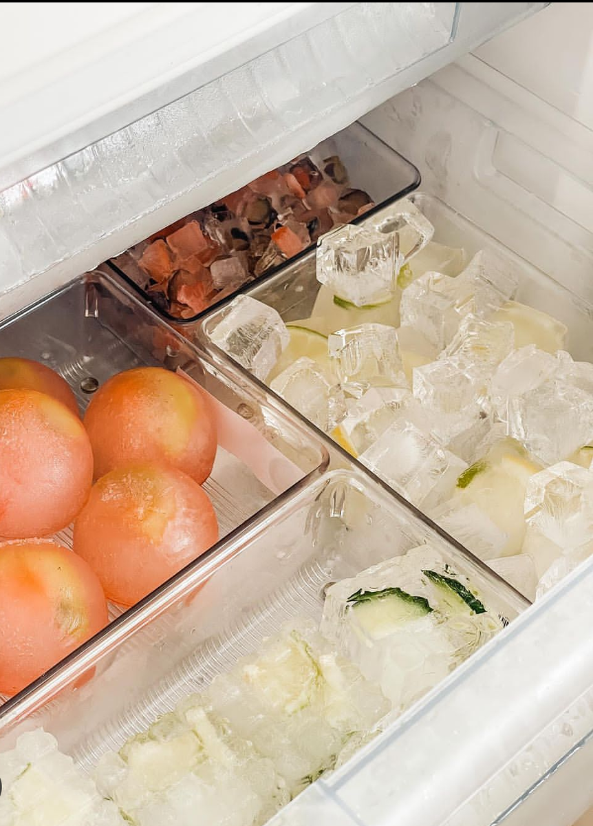 Можно просто заморозить. Контейнер для заморозки и хранения льда. Хранение льда ларь. Еда хранение во льду. Хранение льда в баре.