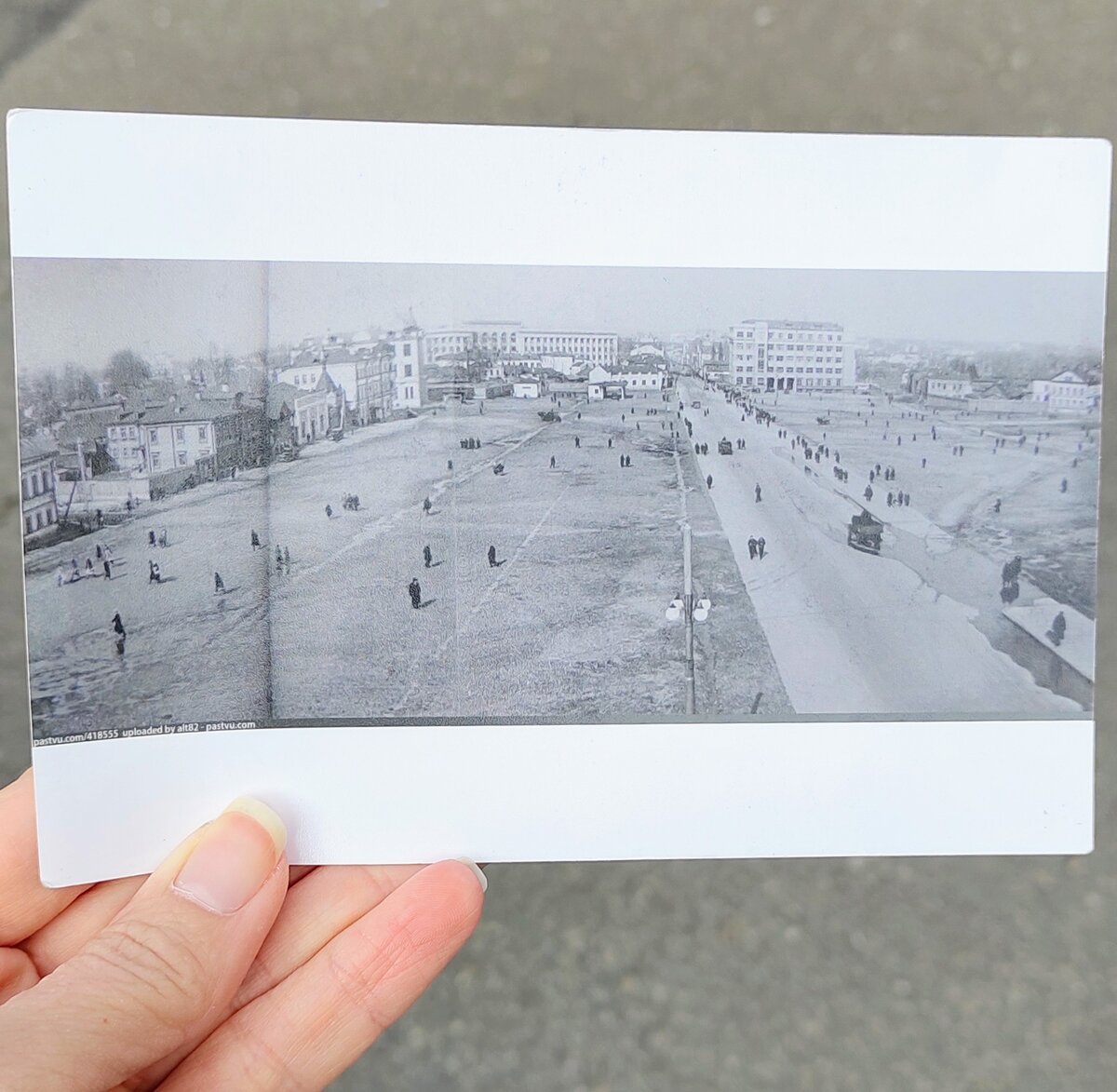 Площадь 1-го Мая, 1937 год. Фотография из архива Димы Четыре.
