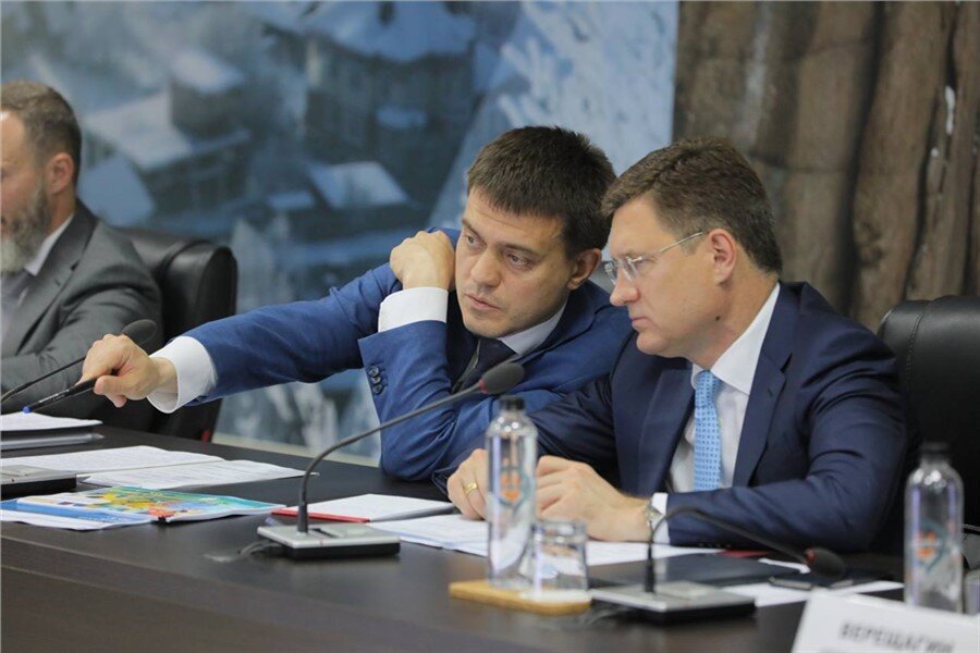 Александр Новак возглавляет федеральный оргкомитет по подготовке Красноярска к 400-летию
Источник: t.me/Ponomarenko75