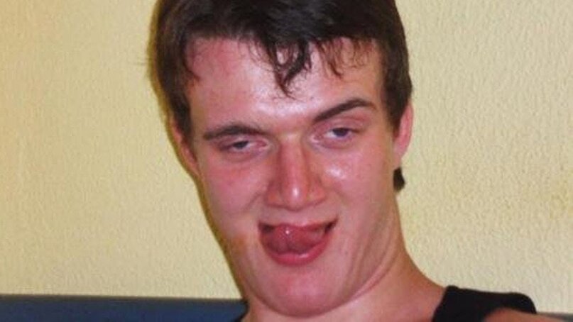                            Вот так тянки смотрят на тех, кто следит за собой 