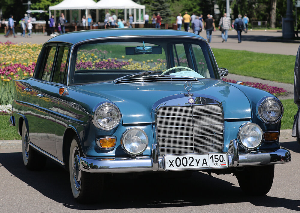 Mercedes-Benz E-Klasse 1964 г.в.