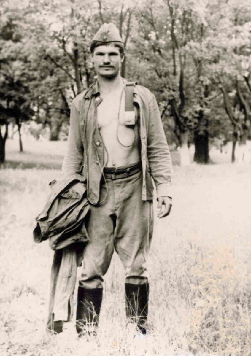 Автор после хозработ, Брестская крепость.