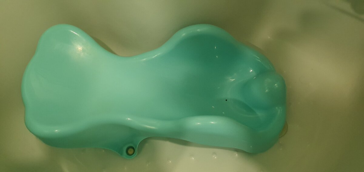 Пластиковая ванночка