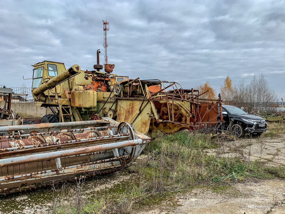 Комбайны — это мощно. Даже старые и ржавые ?⚙️?