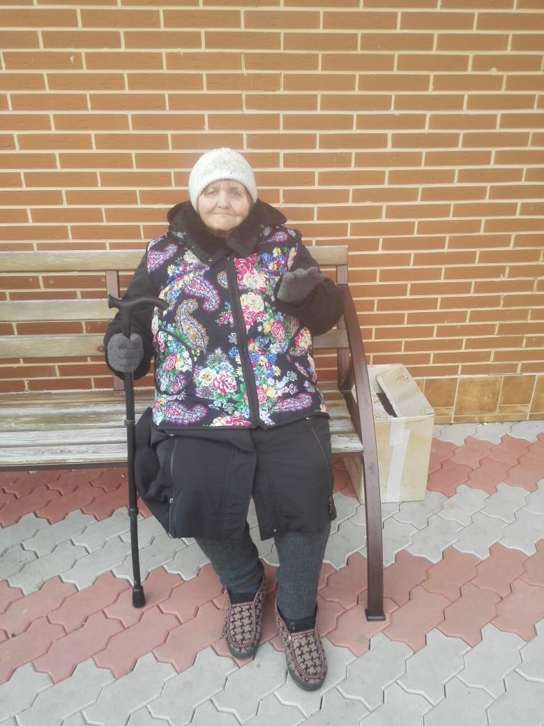 Баба Таня, 82 года.