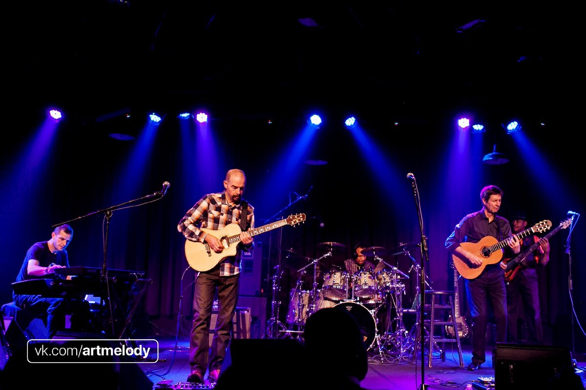 Acoustic Alchemy