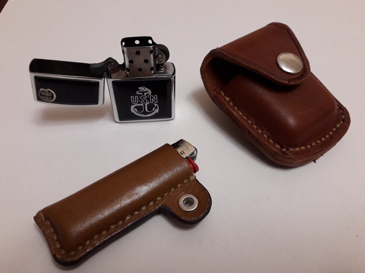 Чехол для обычной зажигалки и кобура для американской Zippo.