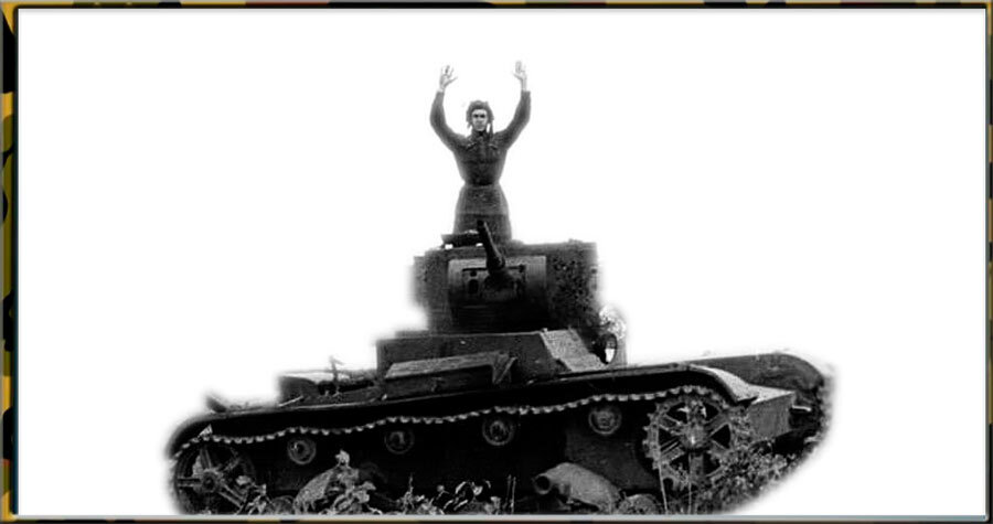 Советский командир танка Т-26 сдается немцам