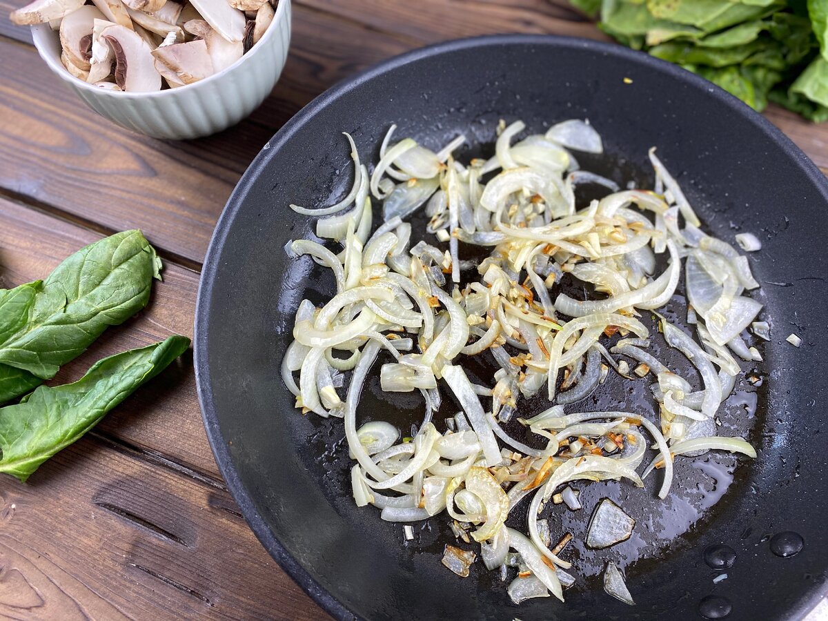 масло + лук + чеснок +