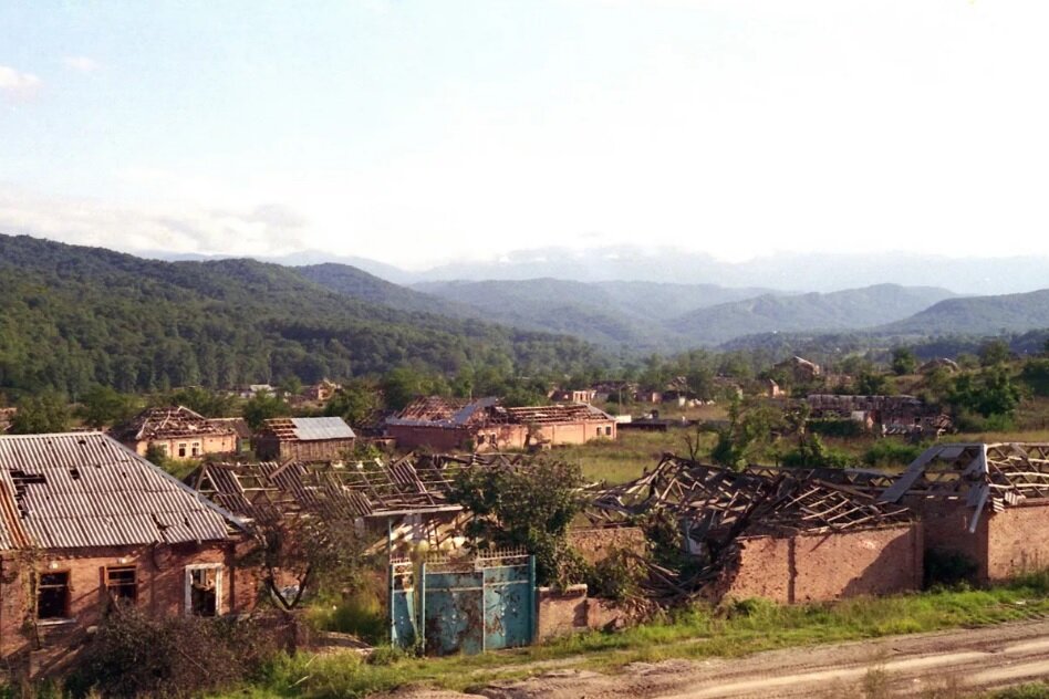 Разрушенное войной село Бамут