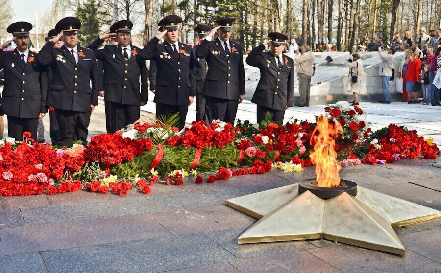 Картинки 9 мая с вечным огнем