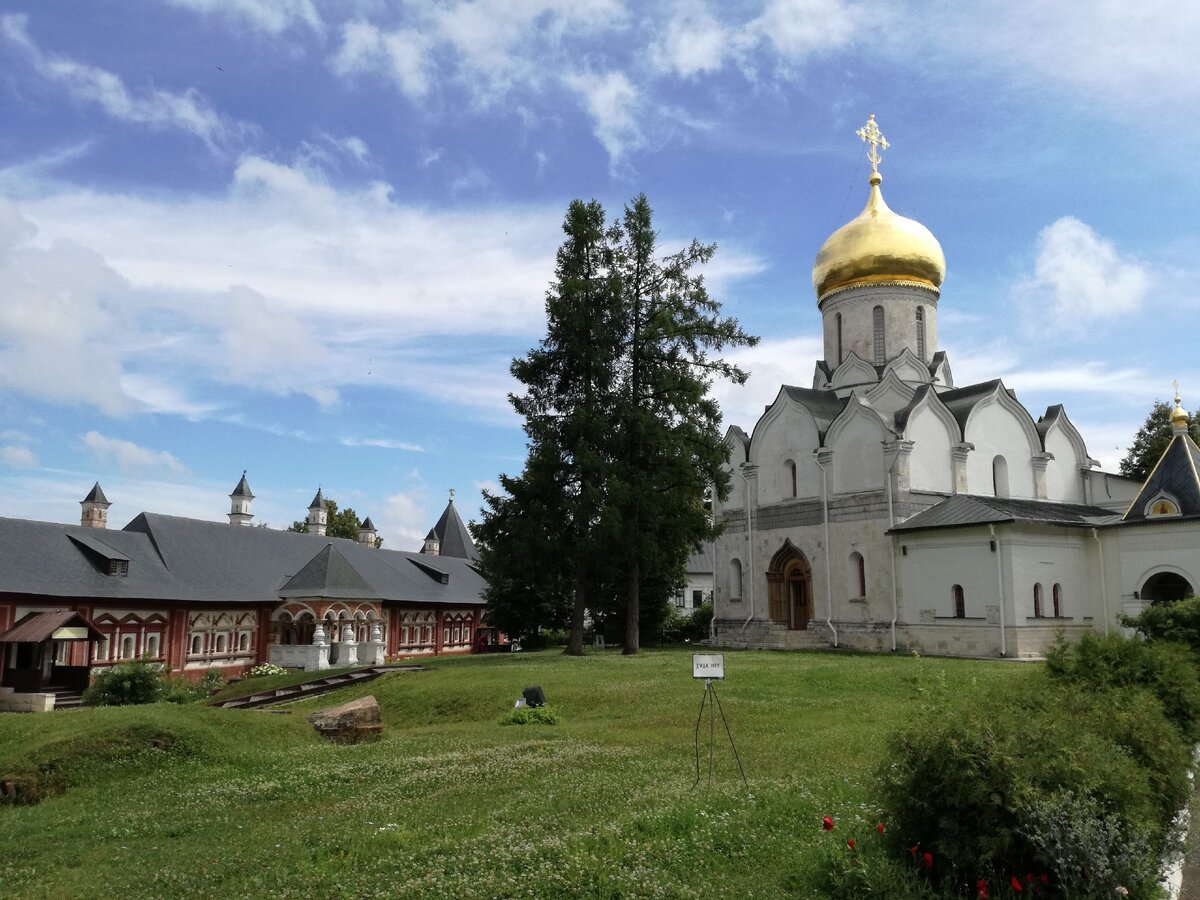Саввино-Сторожевский монастырь и Звенигородский музей-заповедник, фото автора