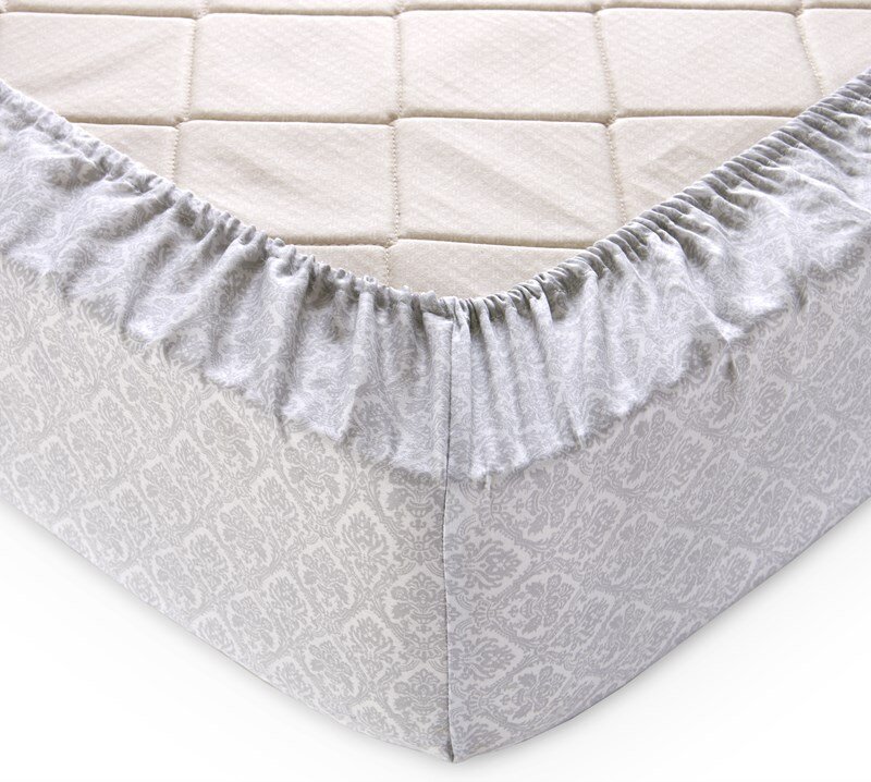 Сатиновая простыня на резинке