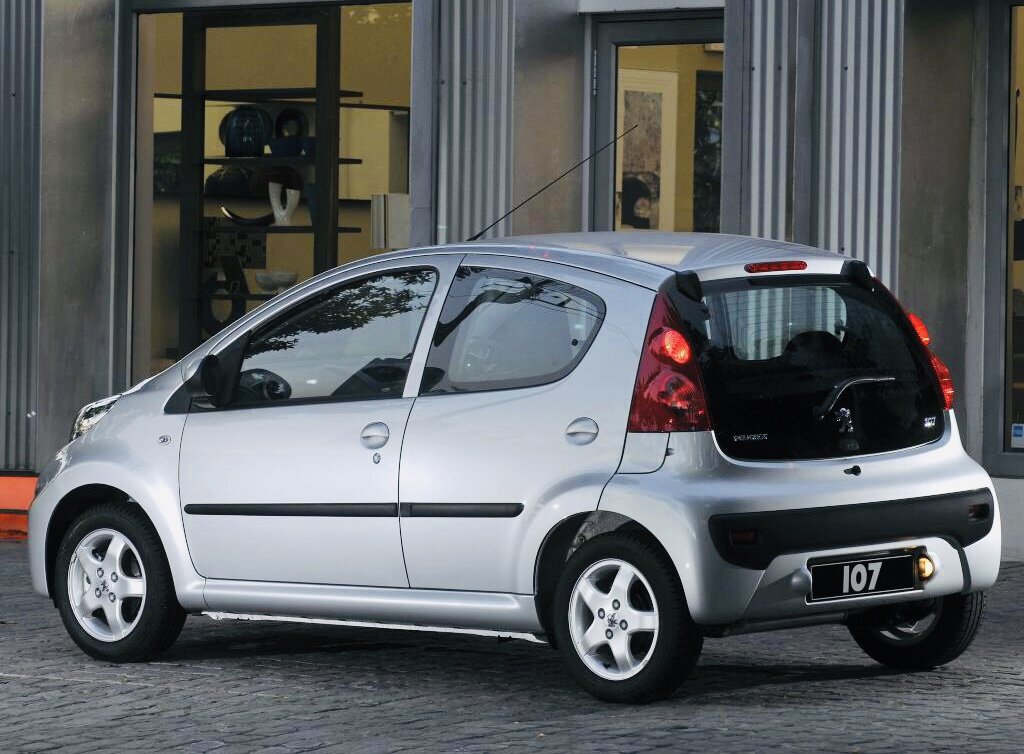 Peugeot 107 van