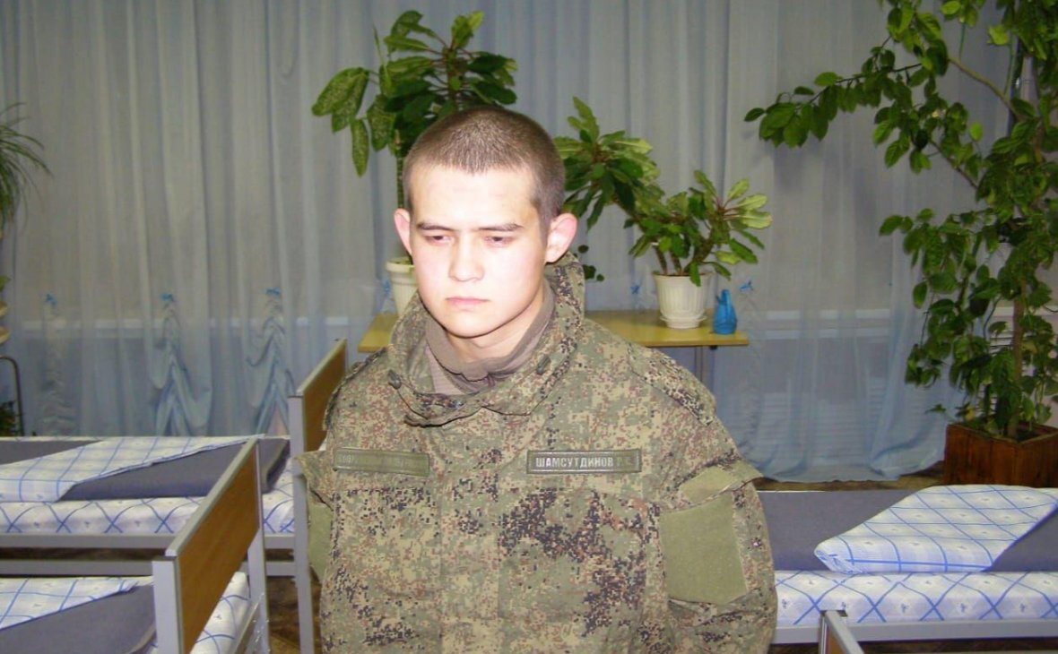  Фото с места инцидента в Забайкальском крае, где военнослужащий  Шамсутдинов расстрелял своих сослуживцев .