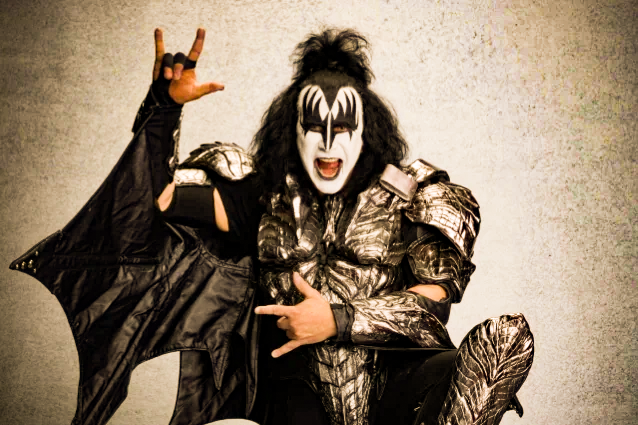 Джин Симмонс