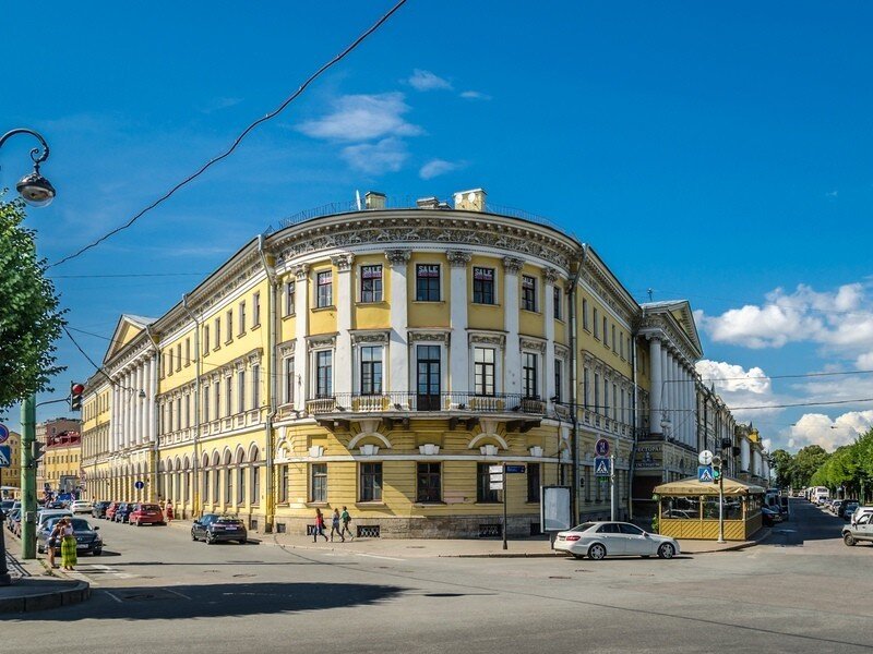 Историческое здание, где располагалась галерея.
