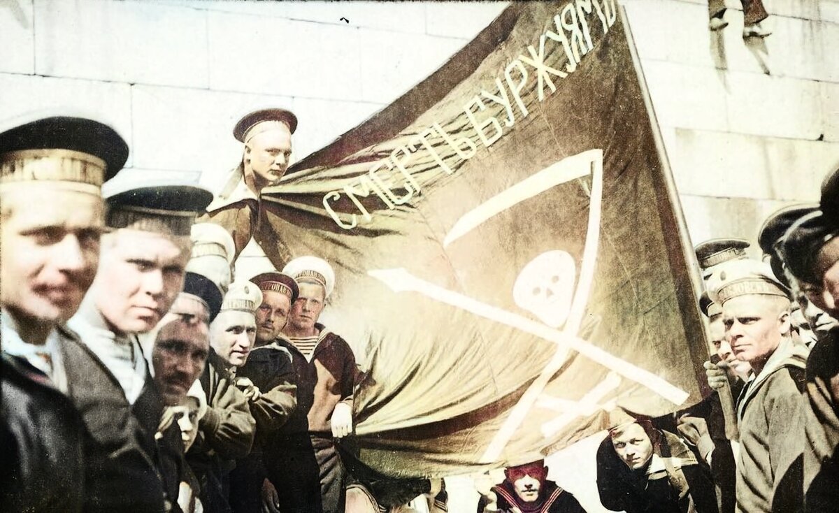 Матросы — неизменные «заводилы» разного рода бунтов, революций и выступлений 1917 — 1921 гг.
