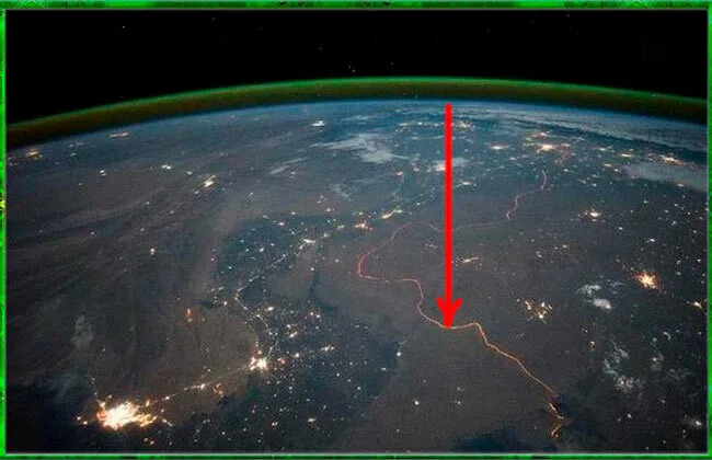 Великая китайская стена вид из космоса фото