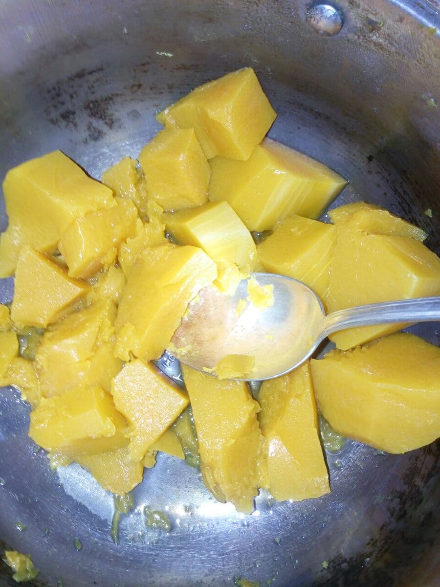 "Из нее делаю сок, отвариваю, запекаю в духовке, добавляю в коктейли. "