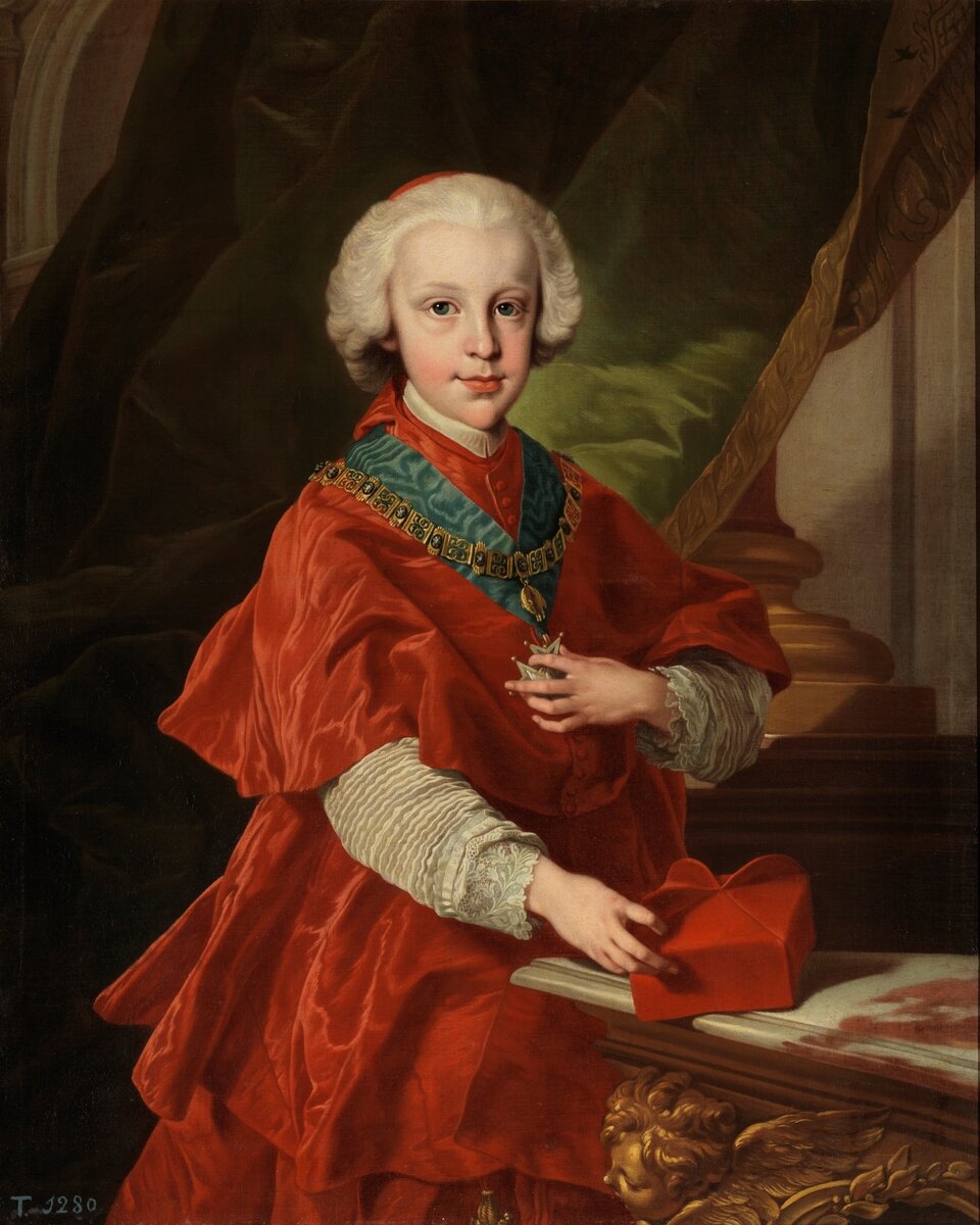 Около 1737 г. Холст, масло, 88 x 72 см. Не выставлен  Дон Луис, сын Филиппа V и Изабеллы Фарнезе, родившийся в 1727 году и в детстве предназначенный для церковной карьеры, предстает здесь уже представленным кардиналом. Он отказался от своей клятвы в 1754 году, и Карлос III, его брат, женил его в 1776 году на молодой женщине из низшего дворянства,  	Марии Терезе де Вальябрига-и-Росас, чтобы избежать его многочисленных любовных скандалов. Таким образом, он потерял право на престол. Изображение из открытых источников.