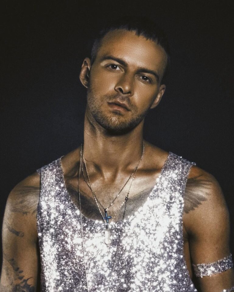 https://muzolenta.ru/wp-content/uploads/2019/11/maks.jpg