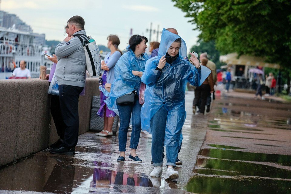     В Петербурге похолодает до +18 градусов Артем КИЛЬКИН