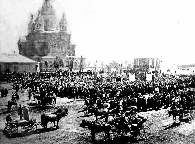 Собор успения Пресвятой Богородицы. Моздок. Крестный ход с Моздокской иконой, начало ХХ века. Фото из открытых источников.